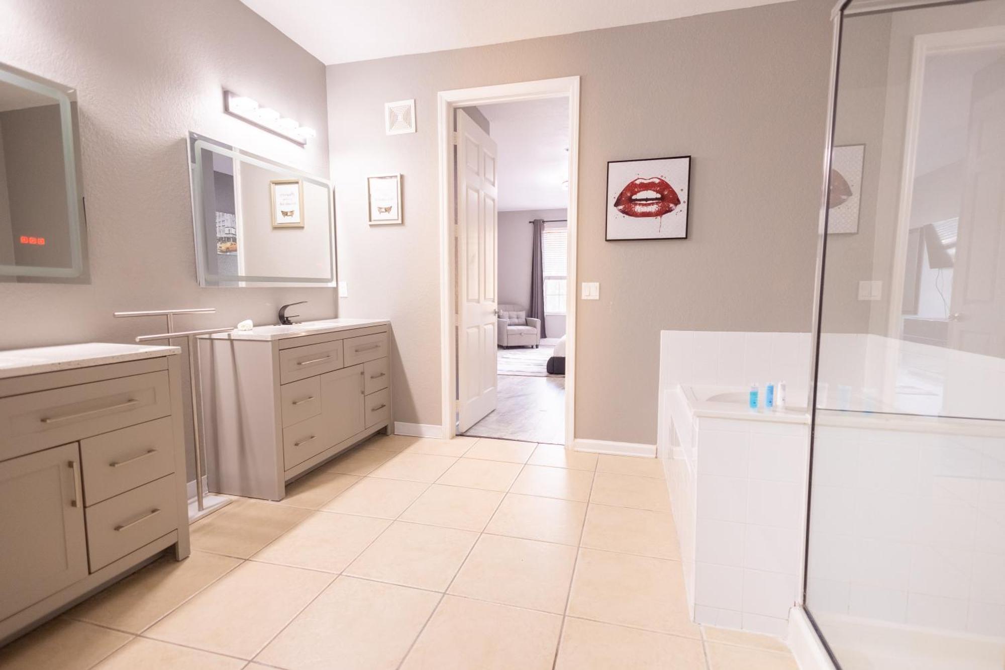 Disney Parks- International Dr - Orlando Luxury Condominium- Fully Equipped - 3Bed & 2 Bath- المظهر الخارجي الصورة