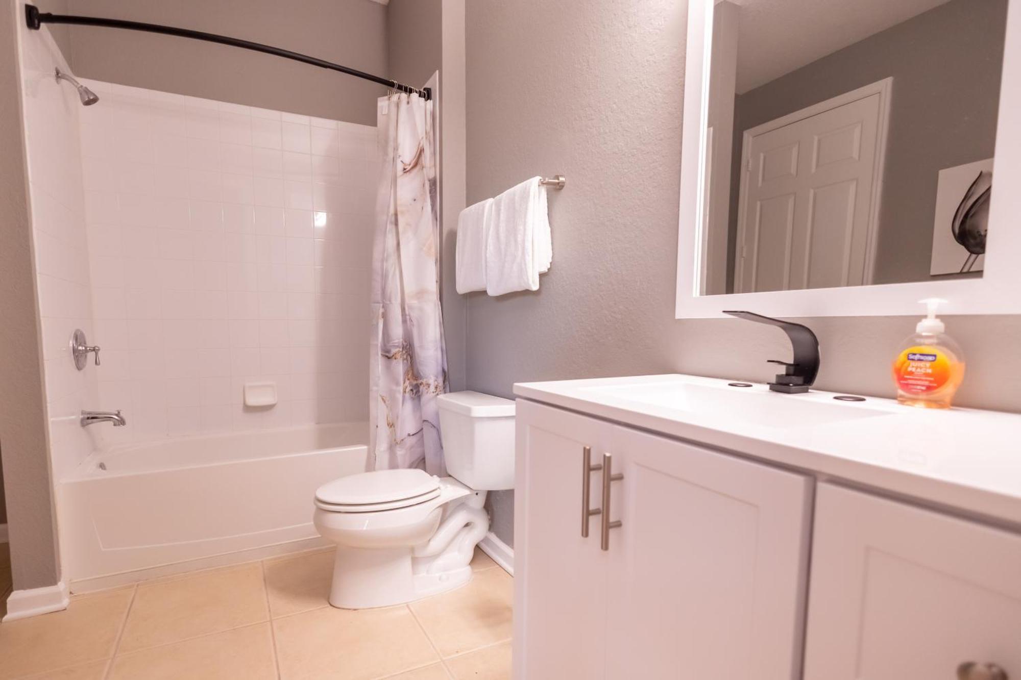 Disney Parks- International Dr - Orlando Luxury Condominium- Fully Equipped - 3Bed & 2 Bath- المظهر الخارجي الصورة