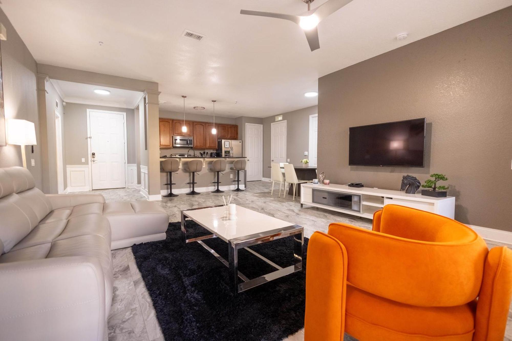 Disney Parks- International Dr - Orlando Luxury Condominium- Fully Equipped - 3Bed & 2 Bath- المظهر الخارجي الصورة